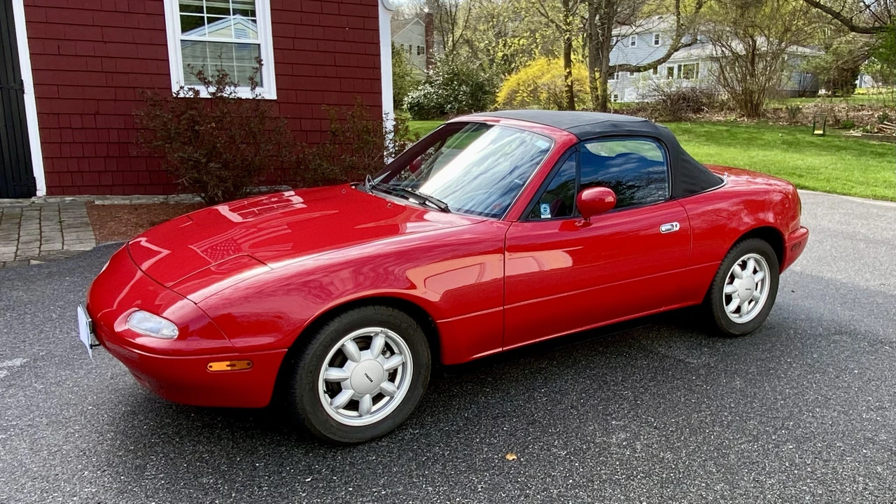 1990 Mazda NA MX-5 Miata - Image 16 of 31