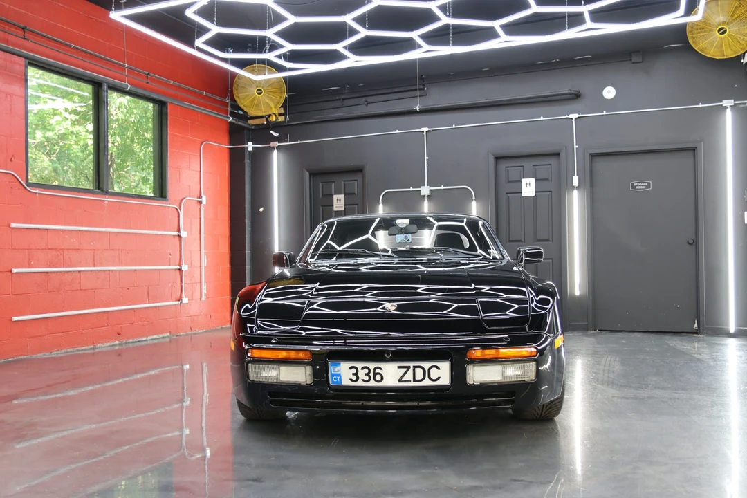 1990 Porsche 944 S2 - Image 19 of 31