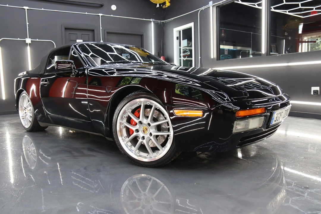 1990 Porsche 944 S2 - Image 5 of 31