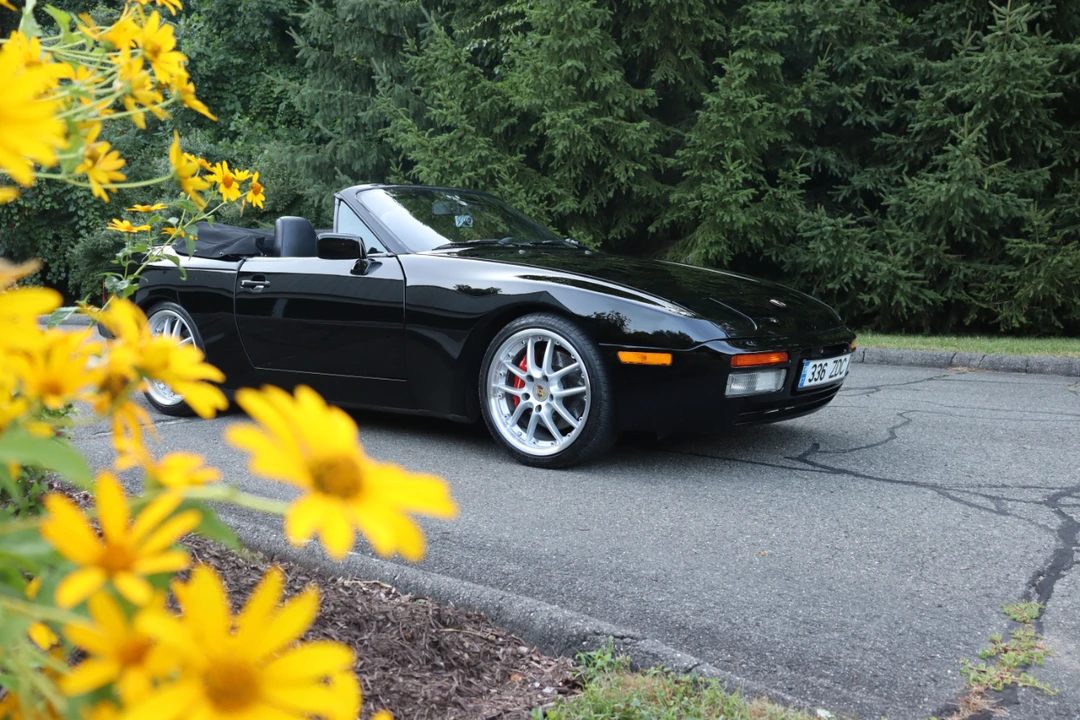 1990 Porsche 944 S2 - Image 24 of 31
