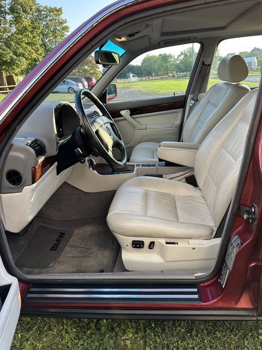 1991 BMW E32 7 Series - Image 23 of 31