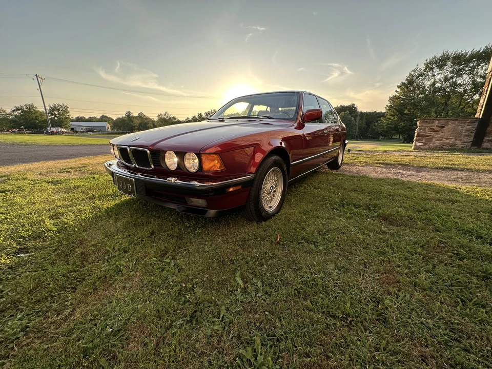 1991 BMW E32 7 Series - Image 2 of 31
