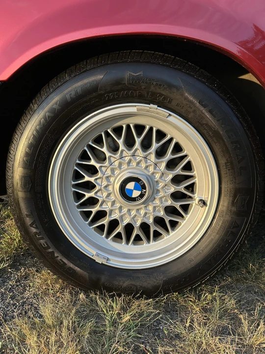 1991 BMW E32 7 Series - Image 21 of 31