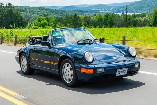 1991 Porsche 911 Carrera 2 Cabriolet