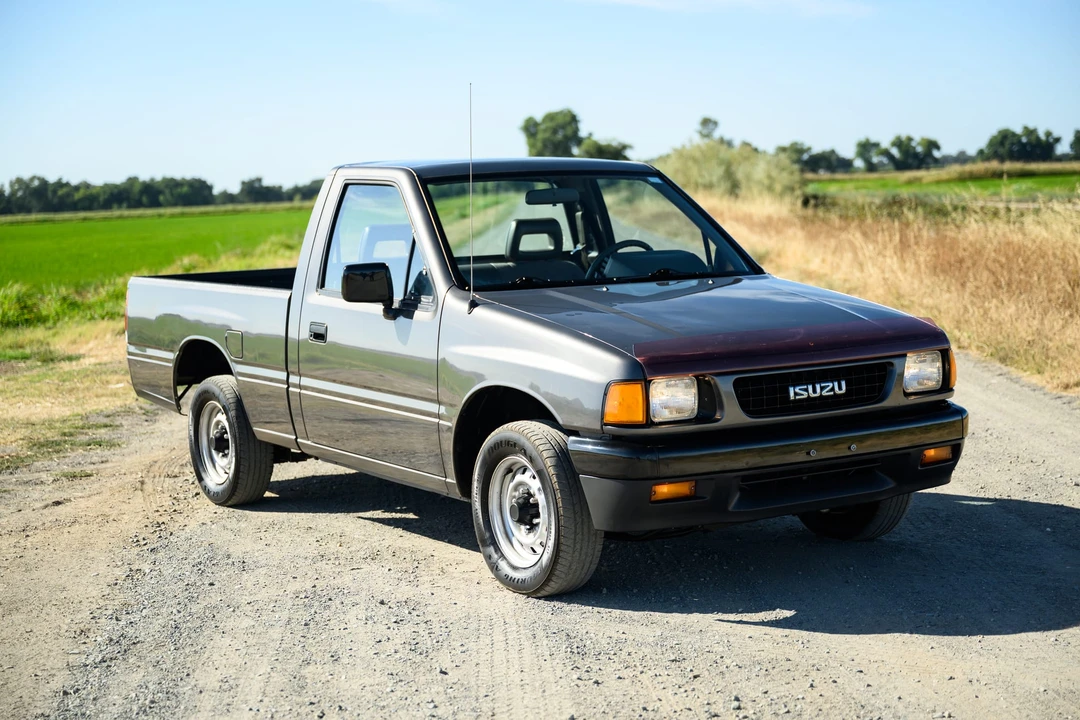 1992 Isuzu - Image 16 of 31