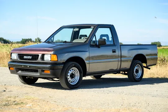 1992 Isuzu Pickup S 5-Speed