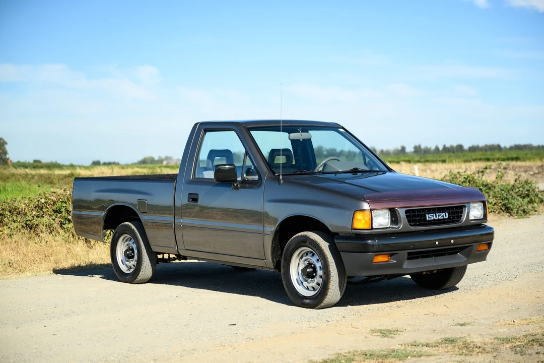 1992 Isuzu - Image 11 of 31