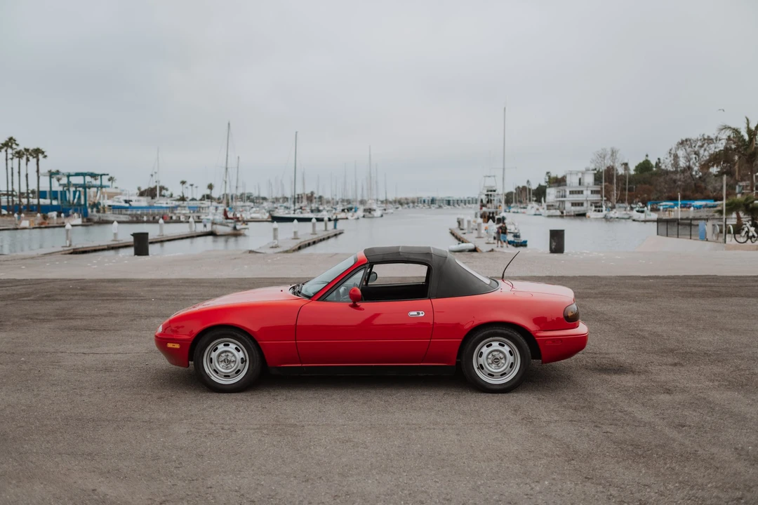 1992 Mazda NA MX-5 Miata - Image 5 of 31