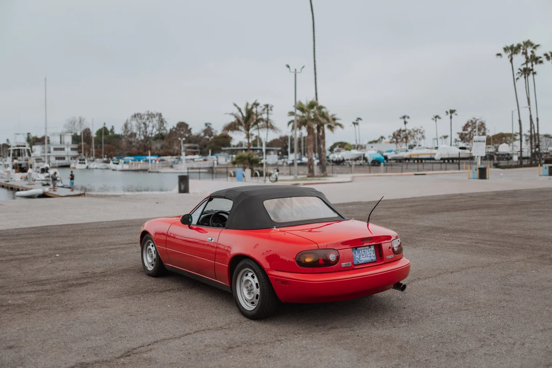 1992 Mazda NA MX-5 Miata - Image 6 of 31