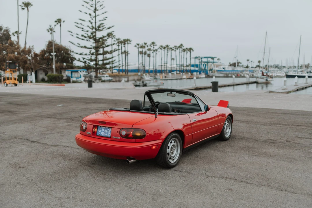 1992 Mazda NA MX-5 Miata - Image 8 of 31