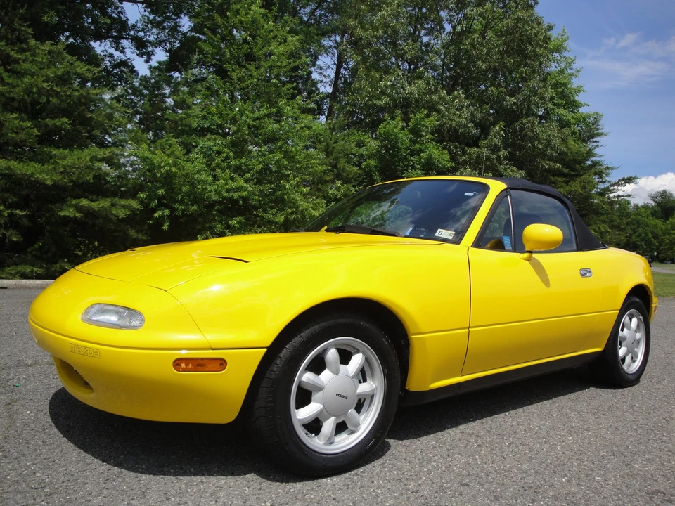 1992 Mazda NA MX-5 Miata - Image 24 of 31