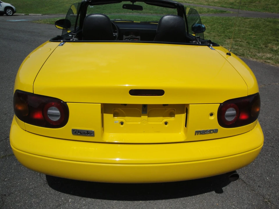 1992 Mazda NA MX-5 Miata - Image 16 of 31