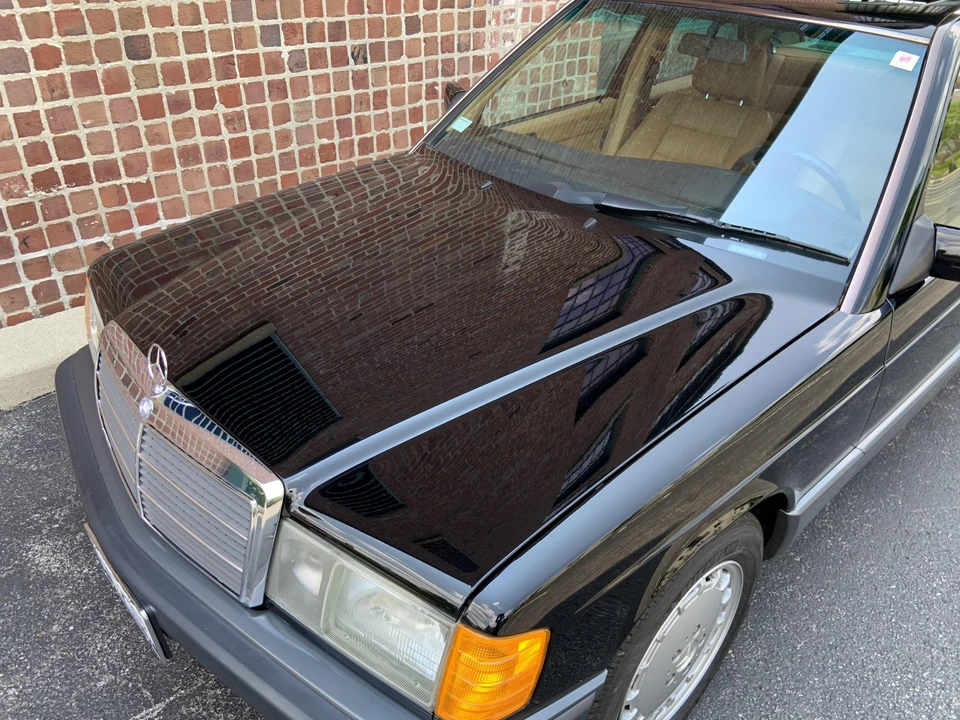 1992 Mercedes-Benz 190E - Image 27 of 31