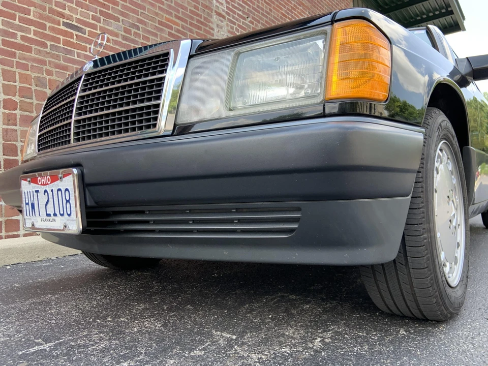 1992 Mercedes-Benz 190E - Image 21 of 31