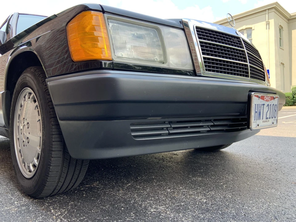 1992 Mercedes-Benz 190E - Image 20 of 31