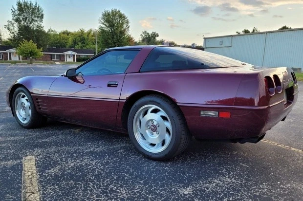 1993 Chevrolet Corvette C4 - Image 3 of 8