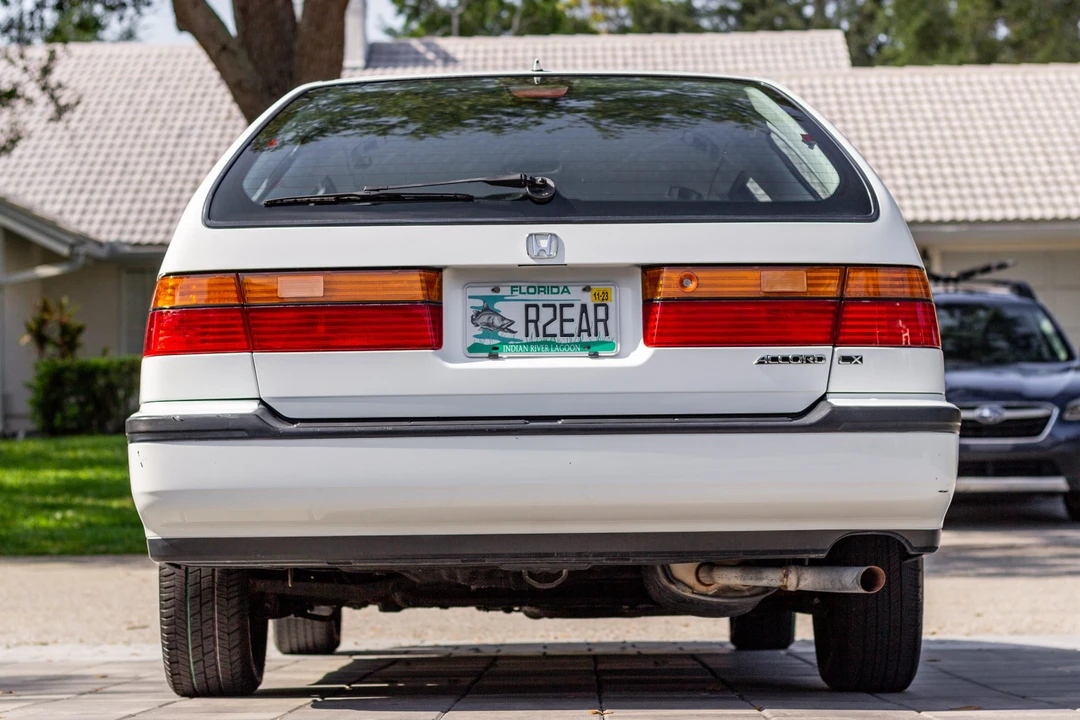 1993 Honda Accord 4th Gen - Image 7 of 31