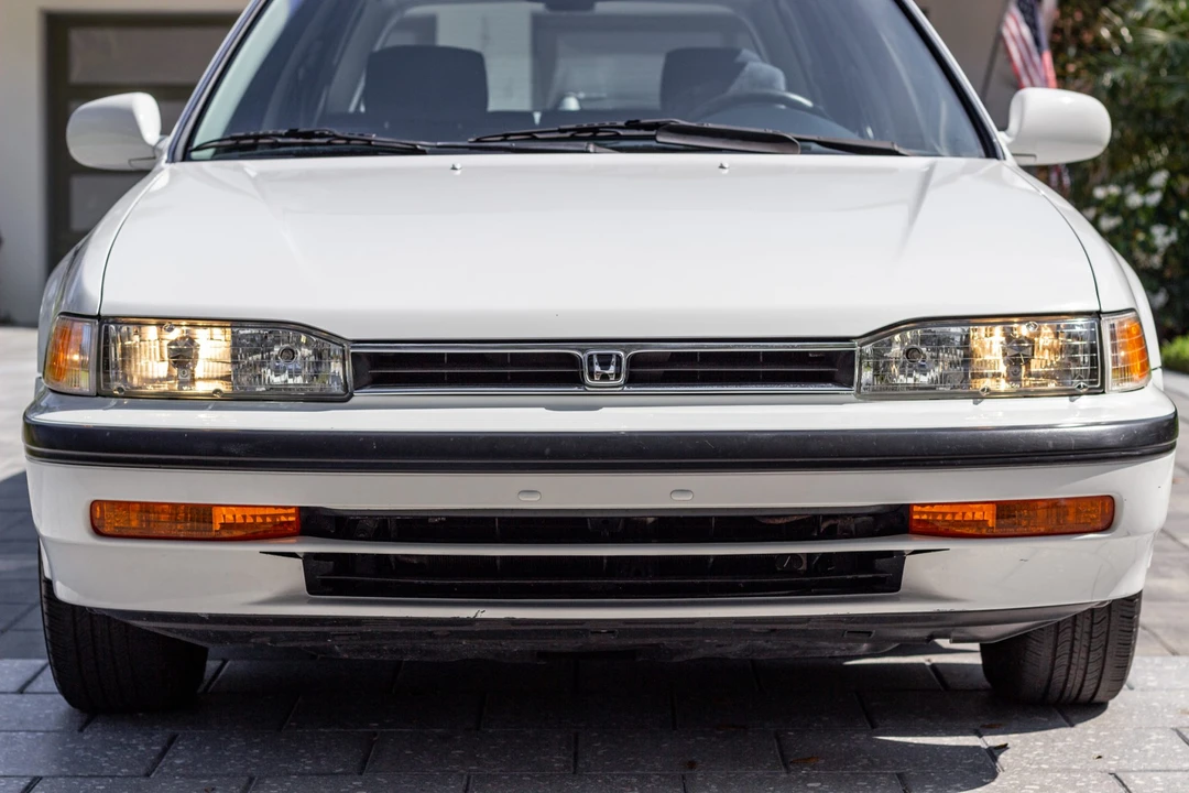 1993 Honda Accord 4th Gen - Image 12 of 31