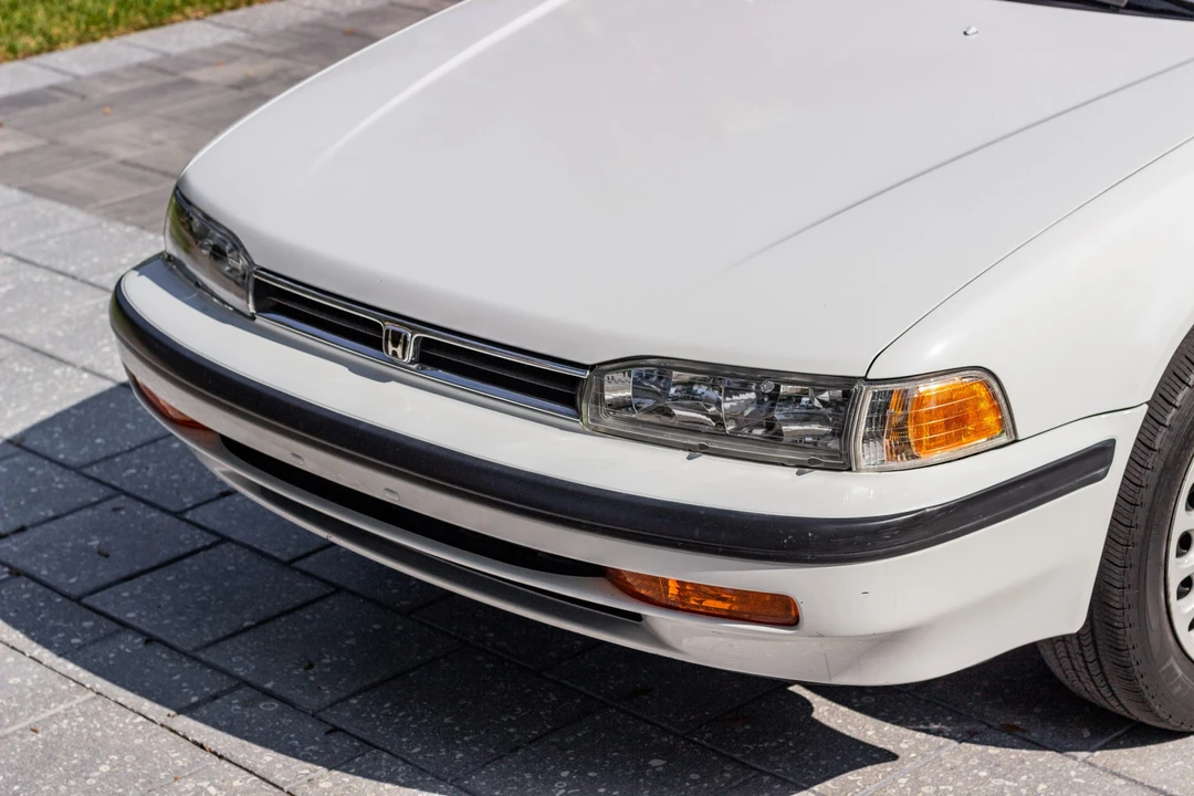 1993 Honda Accord 4th Gen - Image 16 of 31