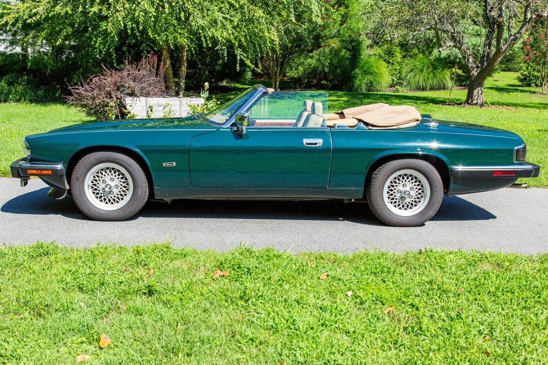 1993 Jaguar XJS Convertible - Image 8 of 31