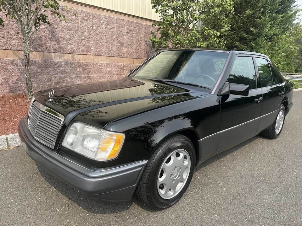 1994 Mercedes-Benz W124 E-Class - Image 28 of 31