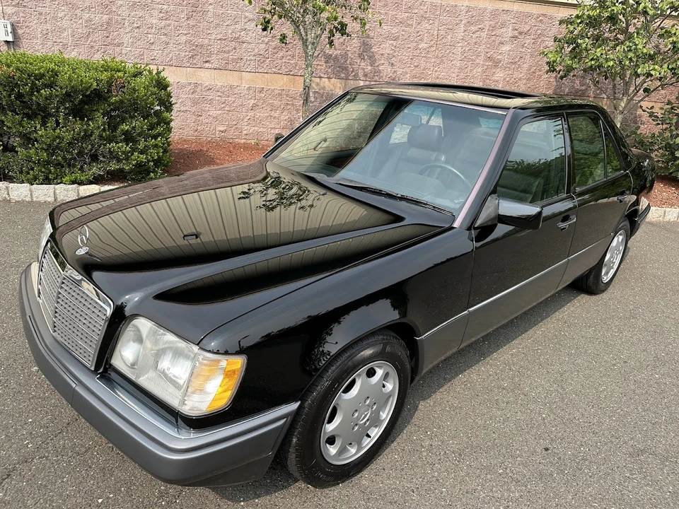 1994 Mercedes-Benz W124 E-Class - Image 27 of 31