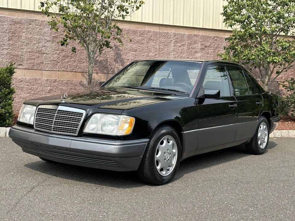 1994 Mercedes-Benz W124 E-Class - Image 6 of 31