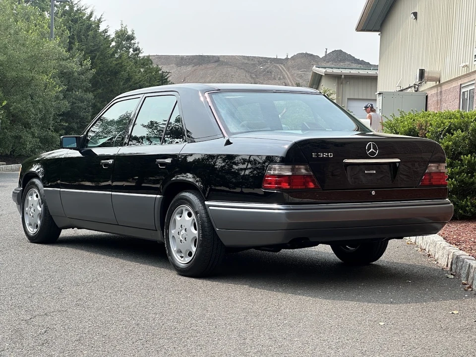 1994 Mercedes-Benz W124 E-Class - Image 21 of 31