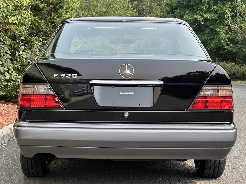 1994 Mercedes-Benz W124 E-Class - Image 19 of 31