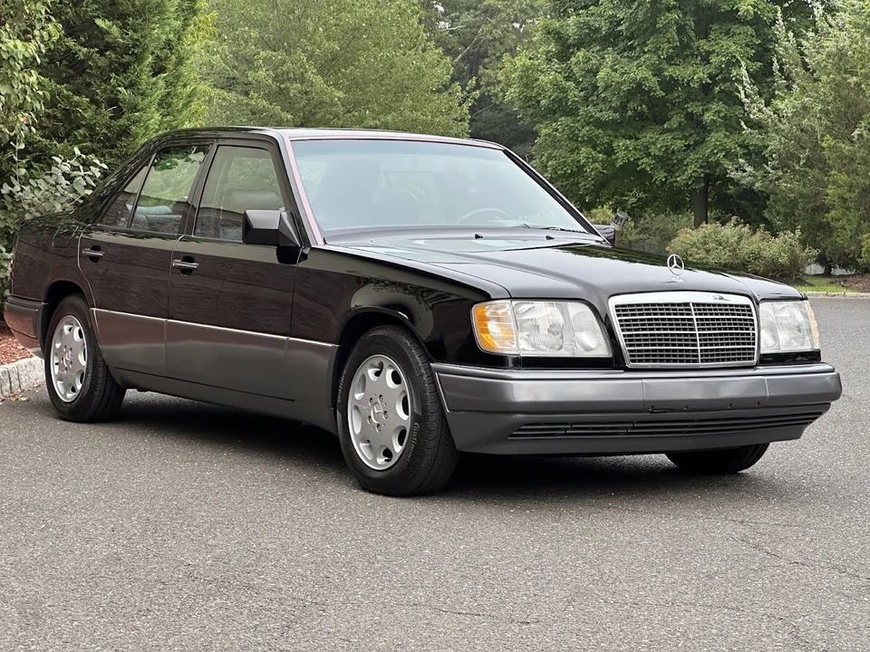 1994 Mercedes-Benz W124 E-Class - Image 12 of 31