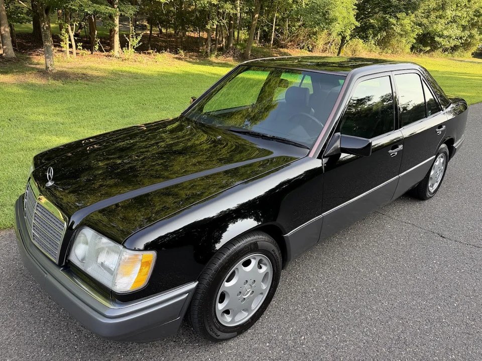 1994 Mercedes-Benz W124 E-Class - Image 4 of 31