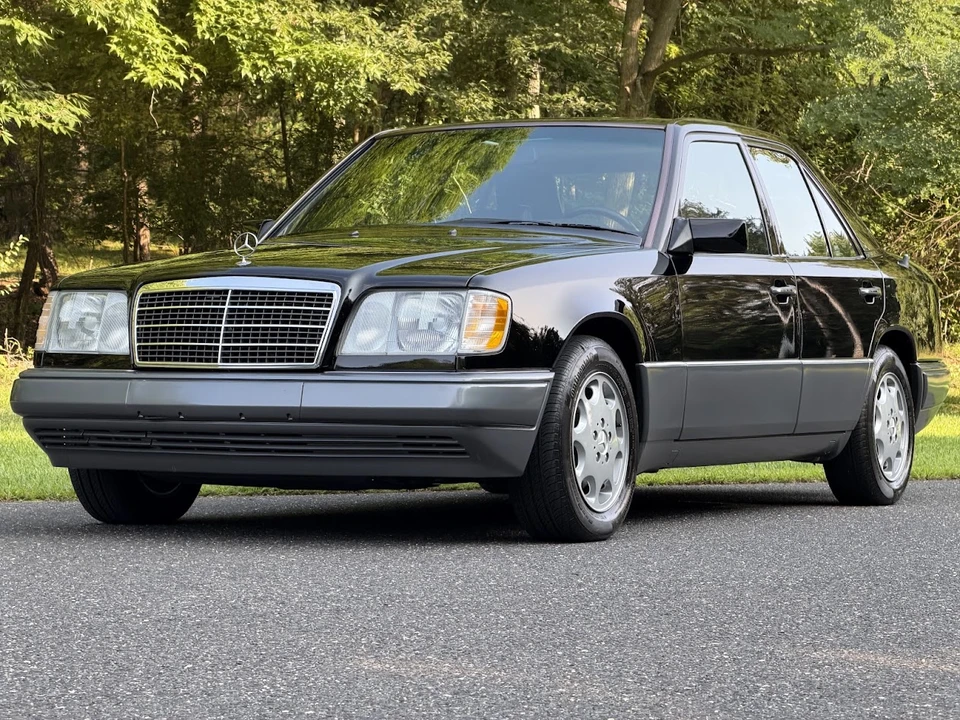 1994 Mercedes-Benz W124 E-Class - Image 9 of 31