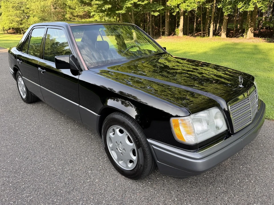 1994 Mercedes-Benz W124 E-Class - Image 15 of 31