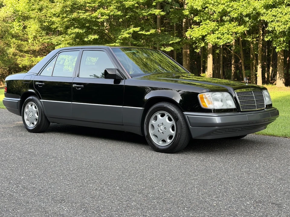 1994 Mercedes-Benz W124 E-Class - Image 17 of 31