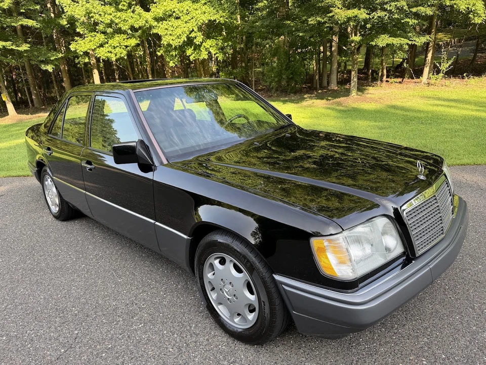 1994 Mercedes-Benz W124 E-Class - Image 14 of 31