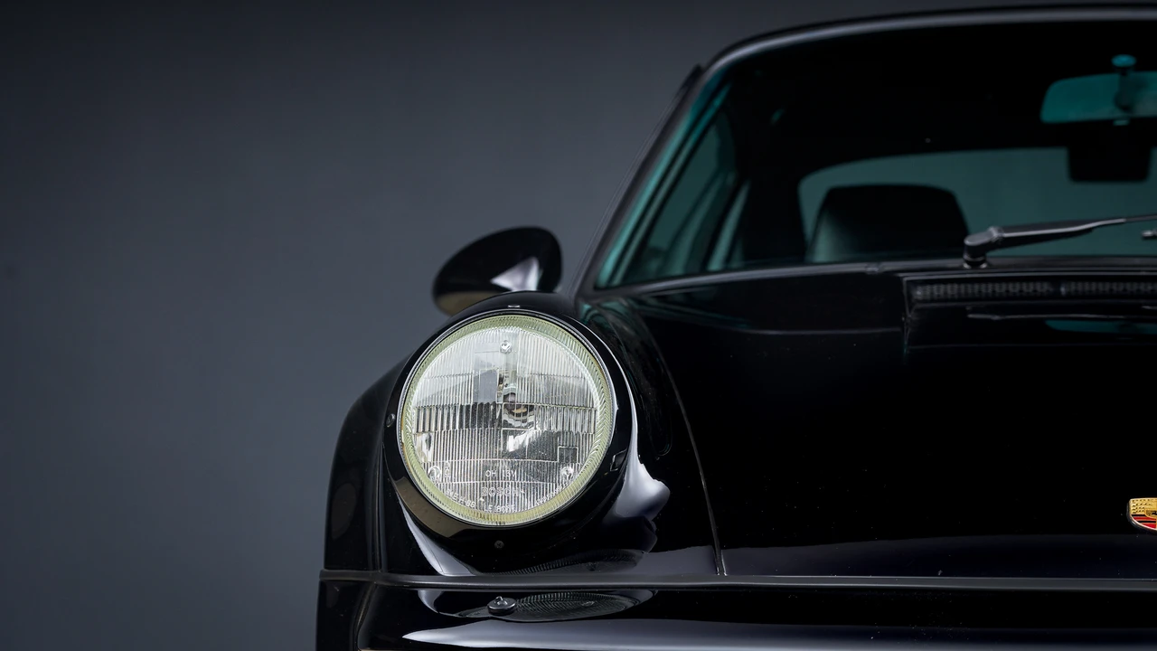 1994 Porsche 964 Turbo - Image 27 of 31
