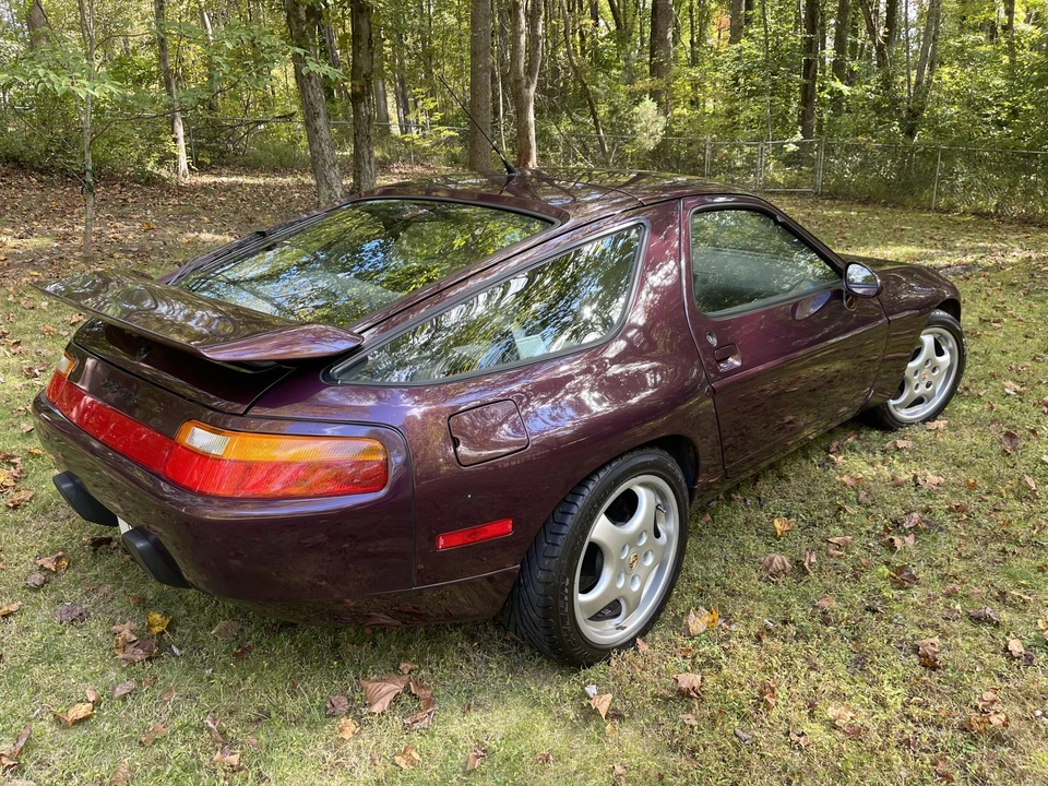 1994 Porsche 928 GTS - Image 11 of 31