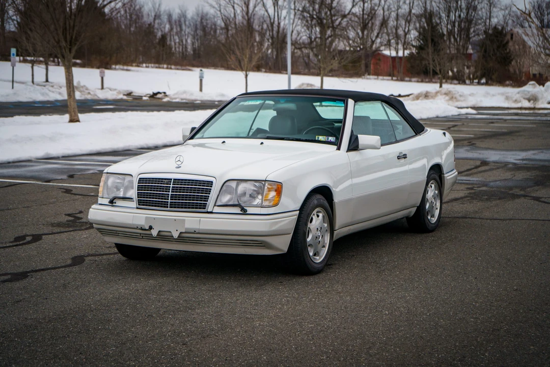 1995 Mercedes-Benz W124 E-Class - Image 3 of 31