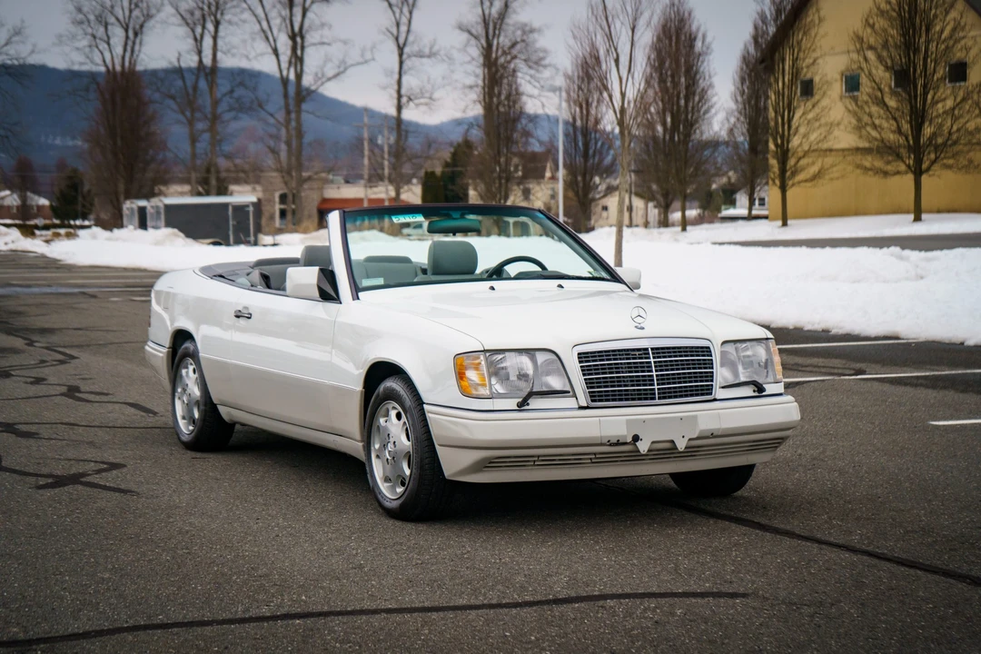 1995 Mercedes-Benz W124 E-Class - Image 29 of 31