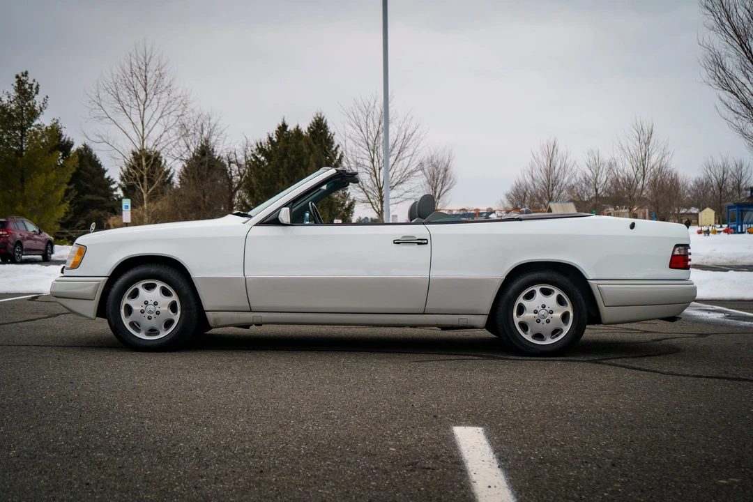 1995 Mercedes-Benz W124 E-Class - Image 20 of 31