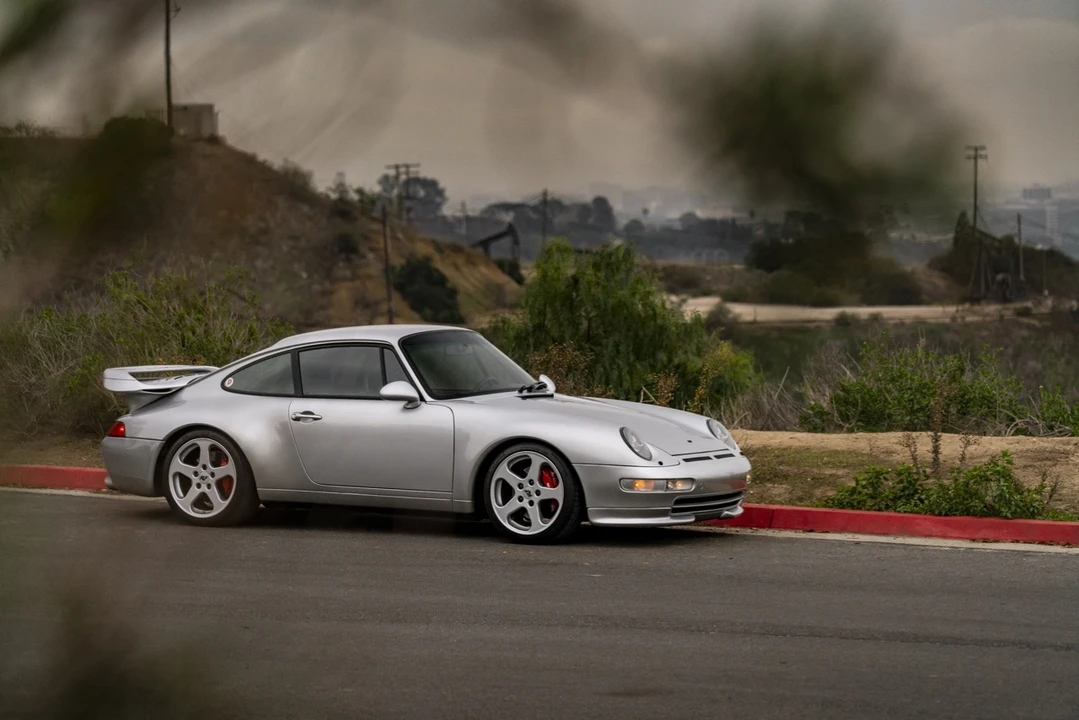 1995 Porsche 993 Carrera - Image 25 of 31