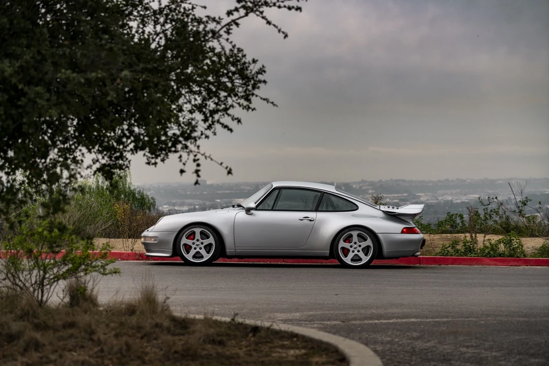 1995 Porsche 993 Carrera - Image 9 of 31