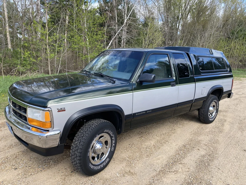 1996 Dodge Dakota 1st Gen - Image 14 of 31