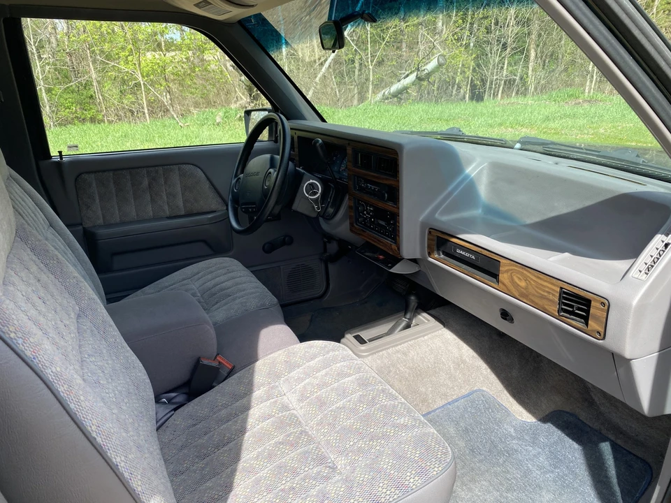 1996 Dodge Dakota 1st Gen - Image 25 of 31