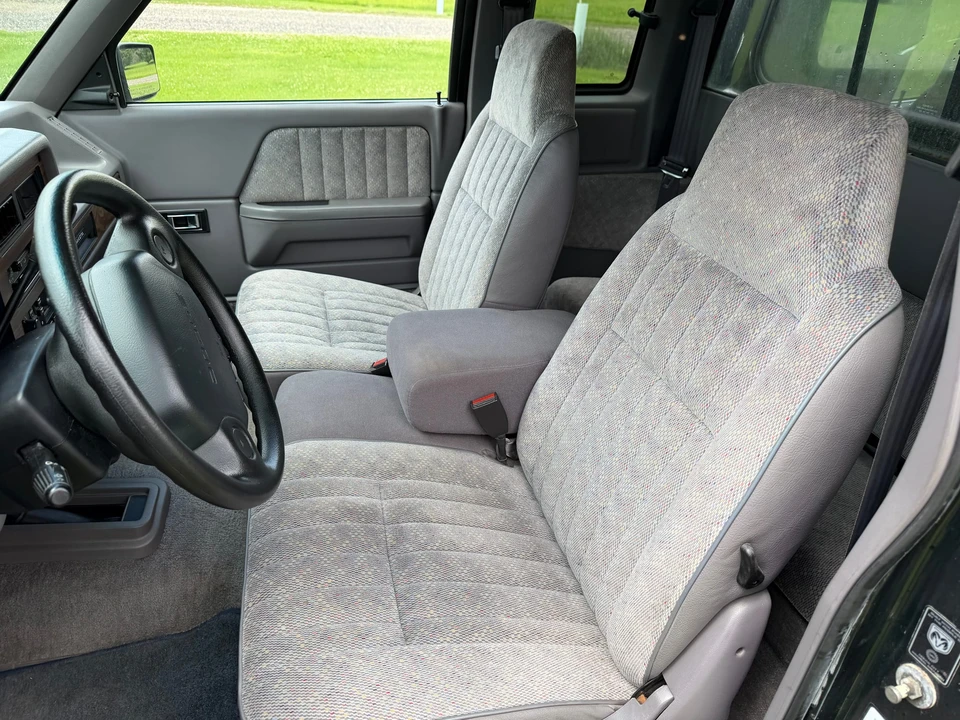 1996 Dodge Dakota 1st Gen - Image 24 of 31