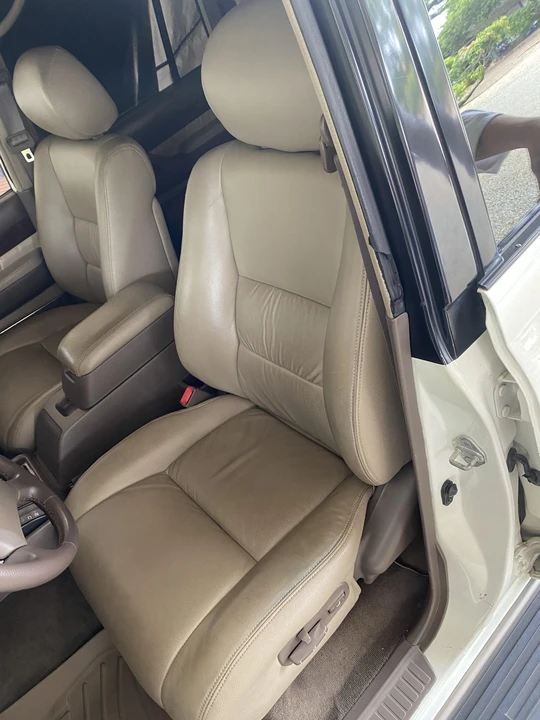 1996 Lexus LX 1st Gen - Image 28 of 31