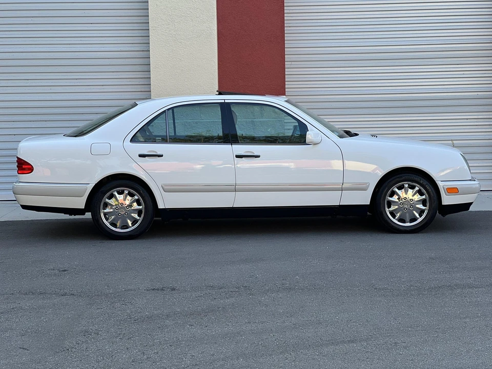 1996 Mercedes-Benz W210 E-Class - Image 21 of 31