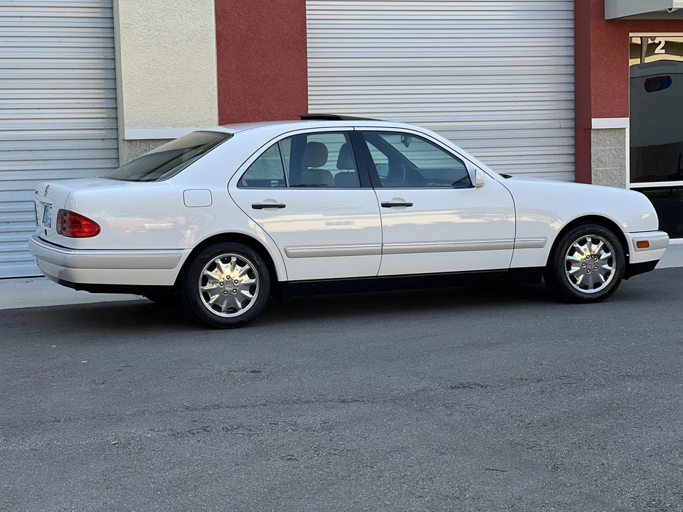 1996 Mercedes-Benz W210 E-Class - Image 18 of 31