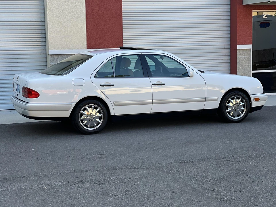 1996 Mercedes-Benz W210 E-Class - Image 19 of 31