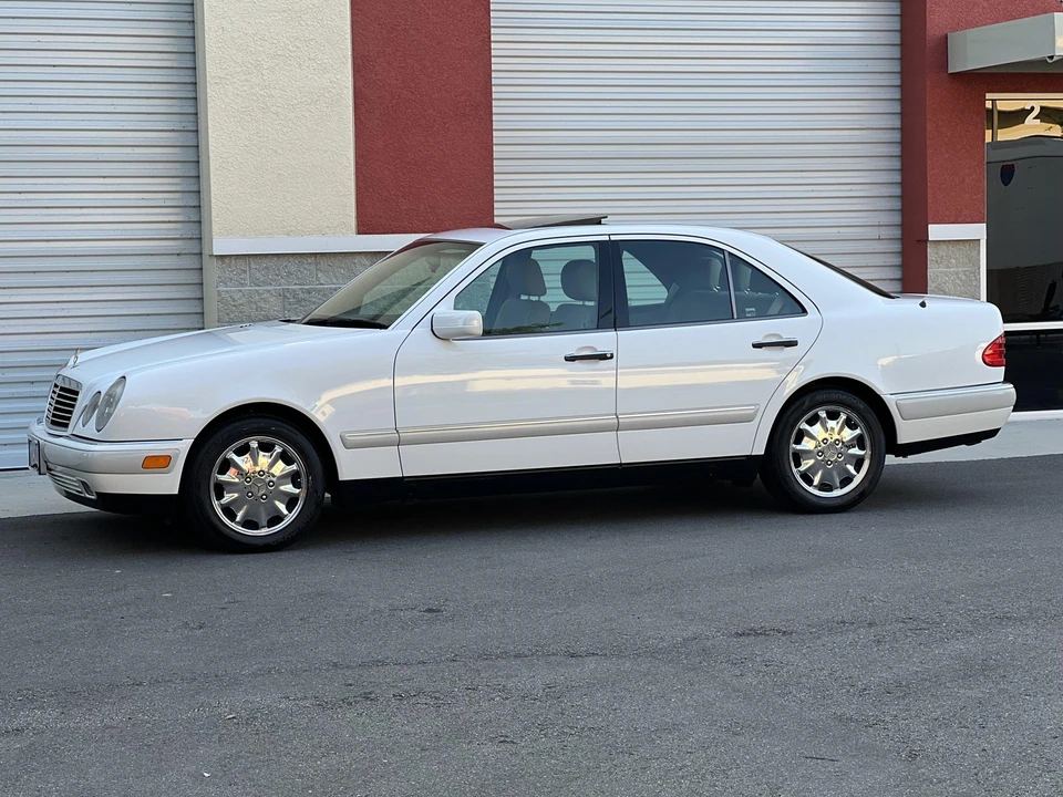 1996 Mercedes-Benz W210 E-Class - Image 5 of 31